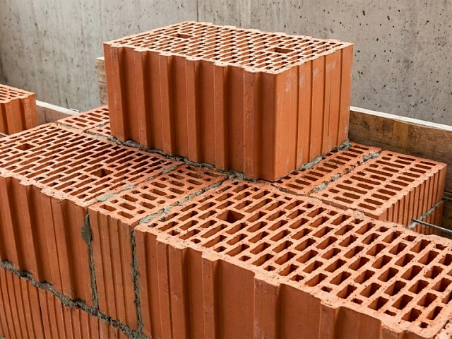 Экология дома: почему керамические блоки снижают аллергены