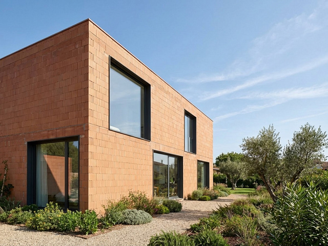 Как сэкономить на строительстве дома из керамических блоков Гжель